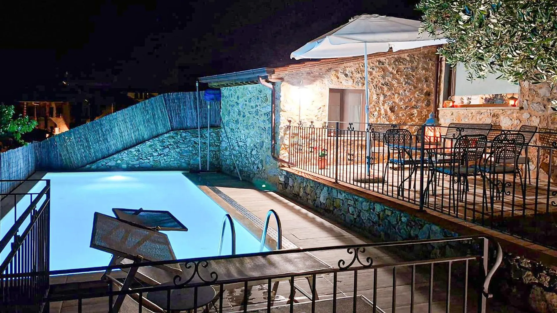 Lovely Home In Greppolungo With House Sea View Camaiore 0*,  İtalya